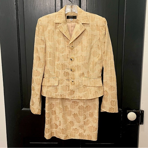 Banu Paris Vintage Two-Piece Suit - Women’s Size 4 - Picture 1 of 12